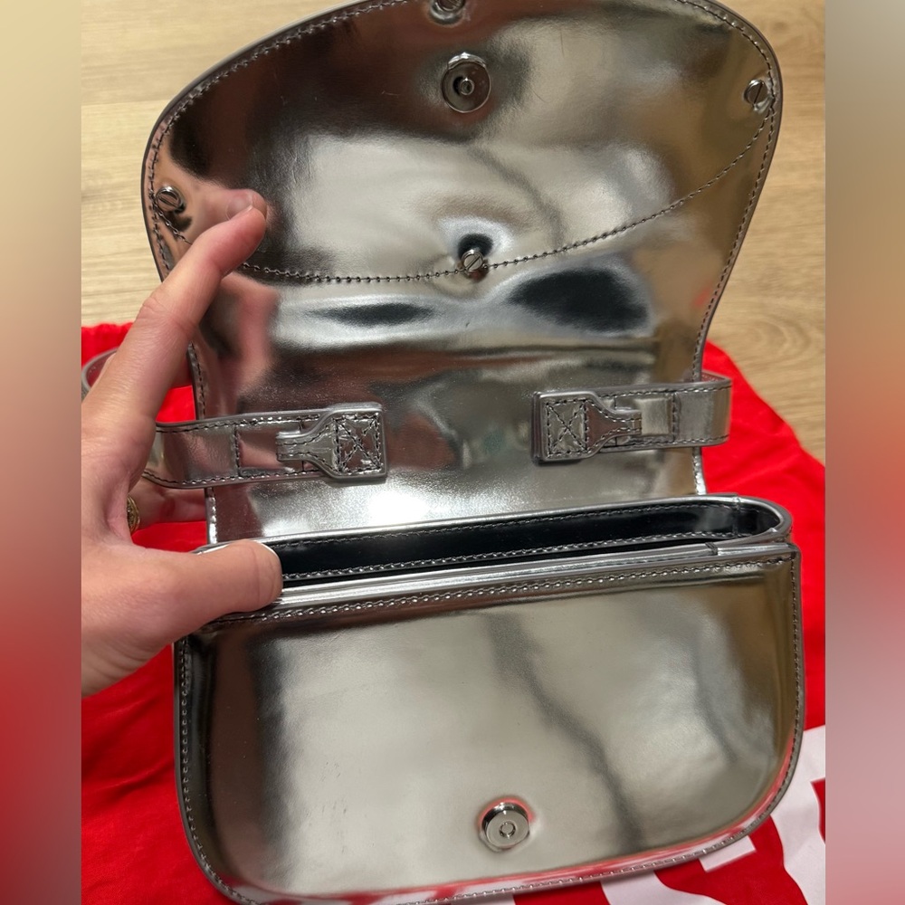 Diesel 1DR Shoulder Bag in Silver - Picture 9 of 11